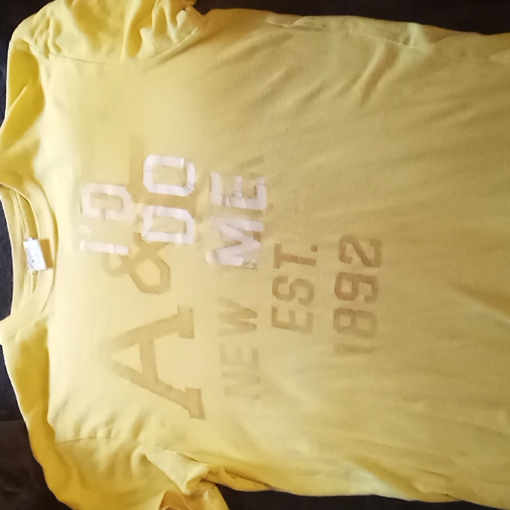 Abercrombie & Fitch mens t shirt S